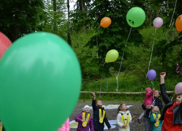 Ах, пела и плясала русская ярмарка в швейцарском городке!